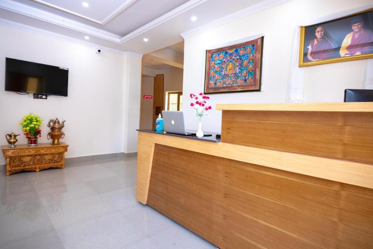 The Nangsay Hotel เลห์ ภายนอก รูปภาพ